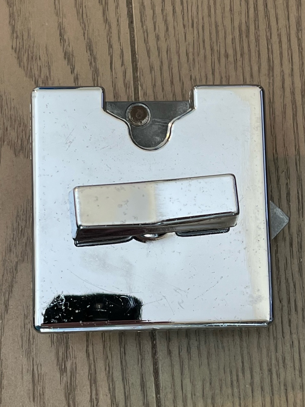 Northwestern 25 cent coin mech mechanism from super 60 gumball machine #1